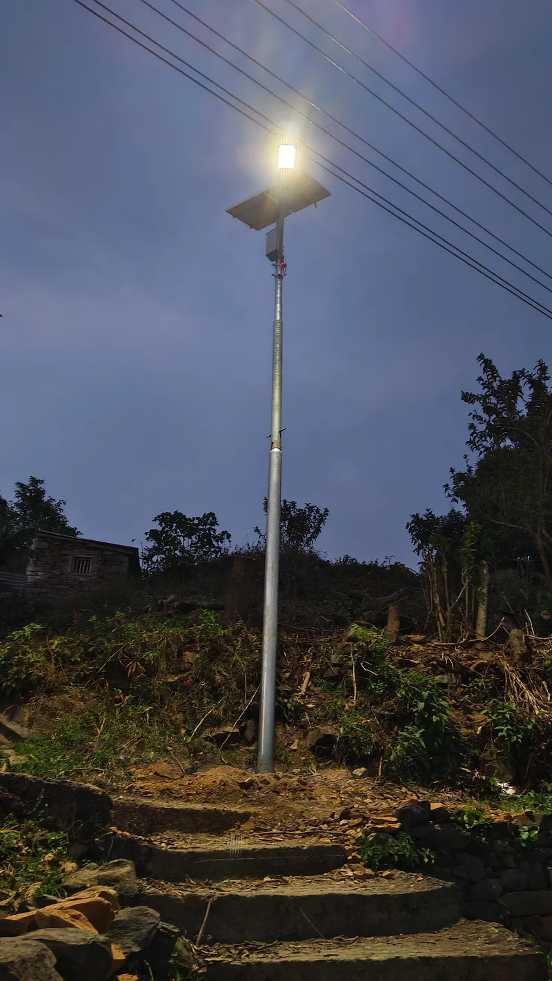 Solar street light installation photo